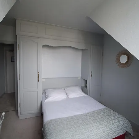Hotel The Originals City, Armen Le Triton, Roscoff