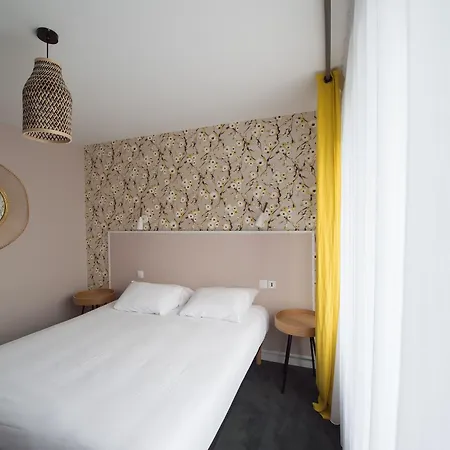 The Originals City, Armen Le Triton, Hotel