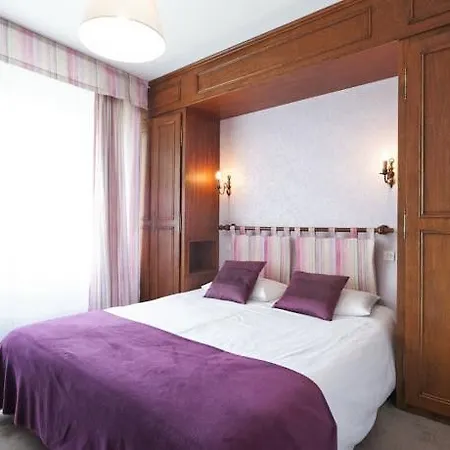 The Originals City, Armen Le Triton, Hotel Roscoff