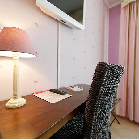 Hotel The Originals City, Armen Le Triton, Roscoff